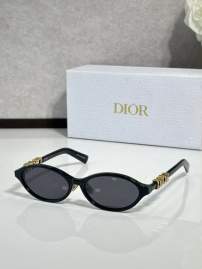 Picture of Dior Sunglasses _SKUfw77364375fw